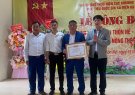 Ban chỉ đạo các chương trình mục tiêu quốc gia xã Điền Hạ tổ chức trao Quyết định công nhận thôn Né đạt chuẩn thôn Nông thôn mới